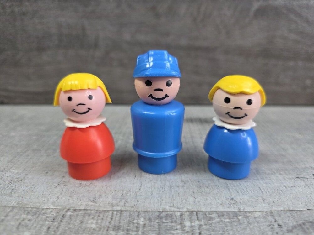 Vintage Fisher-Price Little People HTF Boat Captain Truck Driver + 2 Girls b96